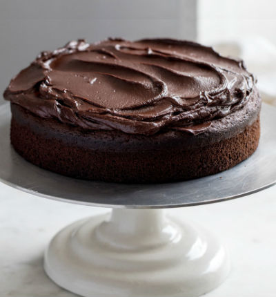 Chocolate mini cake, 1 lb (1/2 kg). (substitutions may apply if item not available)
