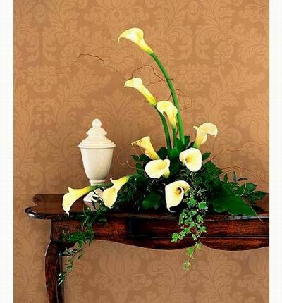 Calla Lily arrangement.