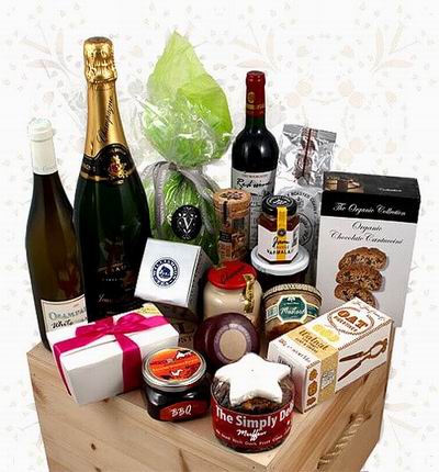 Champagne, White wine, Red wine, BBQ sauce, Muffin, Mustard, Oat cookies, fruit jam, Chocolate cookies, Cheese. Champagne based on local selection. Brands will vary.  (Photo image is only an example)