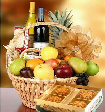 A box of Standard Mooncakes and a Fruit Basket with 1 bottle of red wine, 1 bottle of white wine, a box of Crackers, Cheese, 1 Pineapple, 2 Pears, 2 yellow Fuji Apples, 2 red Apples, 2 Oranges, 2 Kiwis, 1 green Apple, Grapes and a 200g beef Sausage.