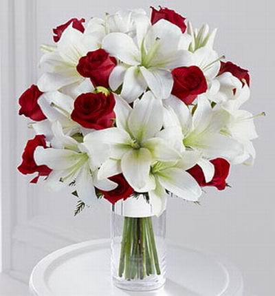 10 Red roses, 10 white Oriental lilies.