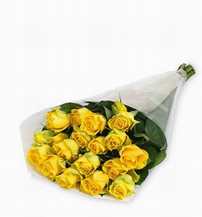 18 yellow Roses.