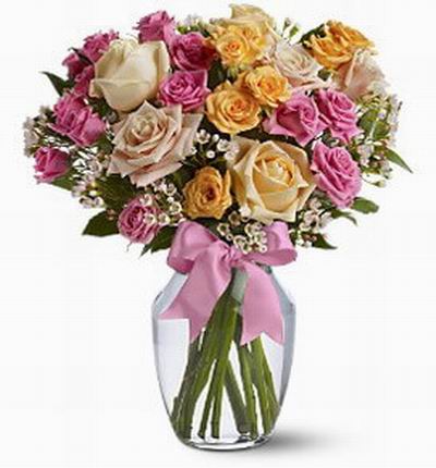 13 dark pink, 4 light pink, 2 cream and 6 yellow Roses with Baby's Breath fillers.