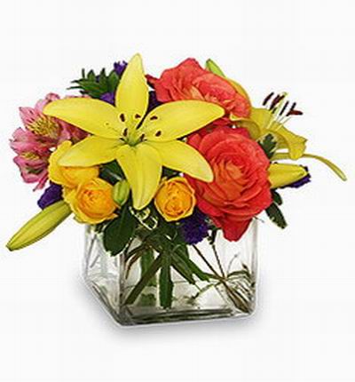 1 Lily, 2 Eustomas, 3 Roses and 2 Alstromerias in vase.