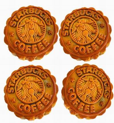 A box of 4 Starbucks Mooncakes (Not available in all locaions)